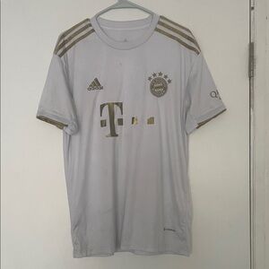 ⚽ Adidas FC Bayern München Soccer Jersey – #10 KHALI